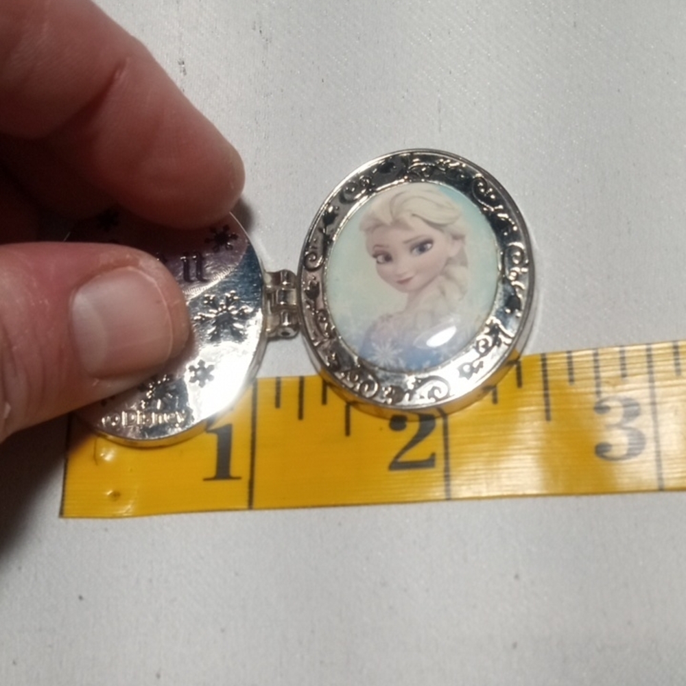 Disney Silver Locket with Elsa Design - Picture 6 of 7